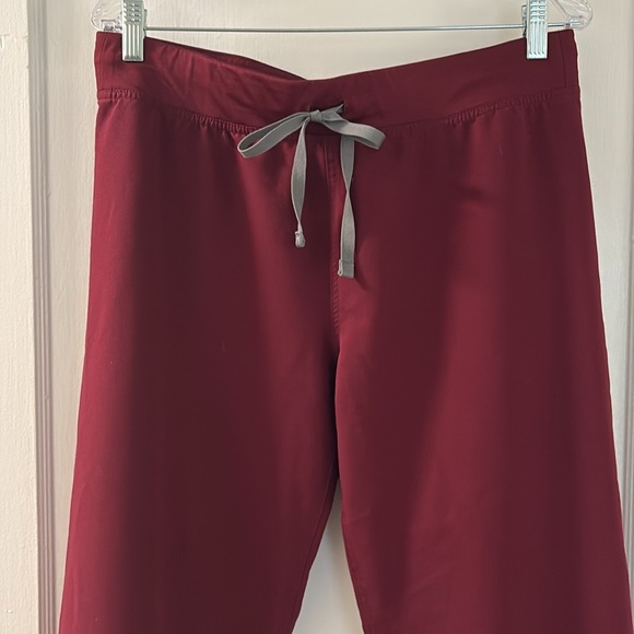 Fig’s Livingston Basic Scrub Pants - Picture 2 of 6